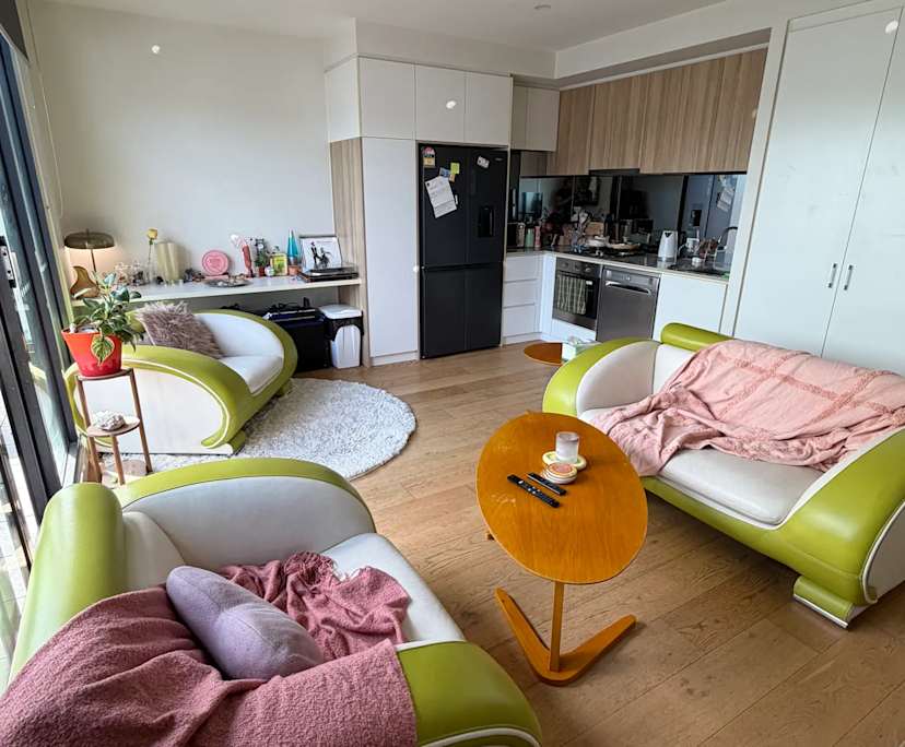 Unfurnished room in a share house