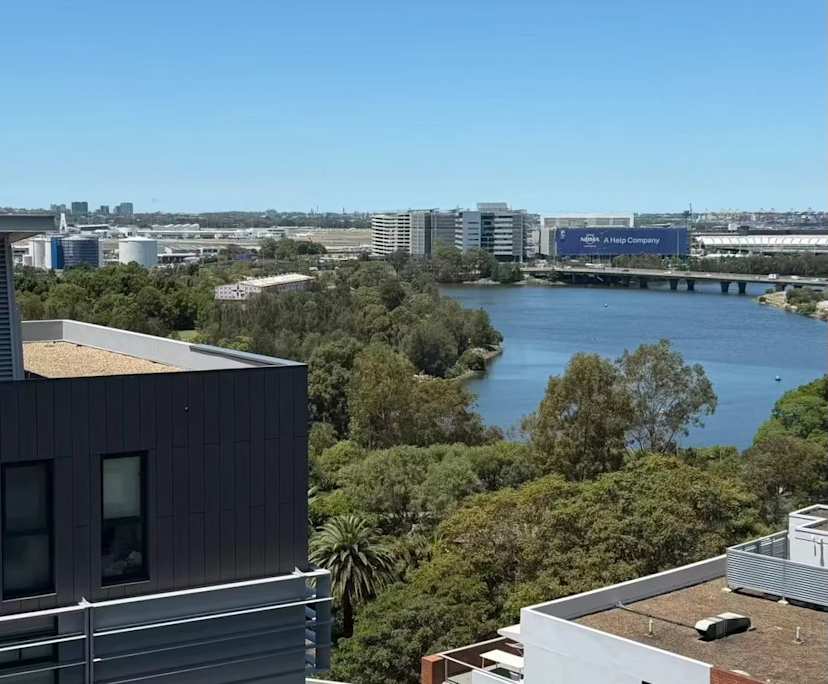 $480, Flatshare, 3 bathrooms, Wolli Creek NSW 2205