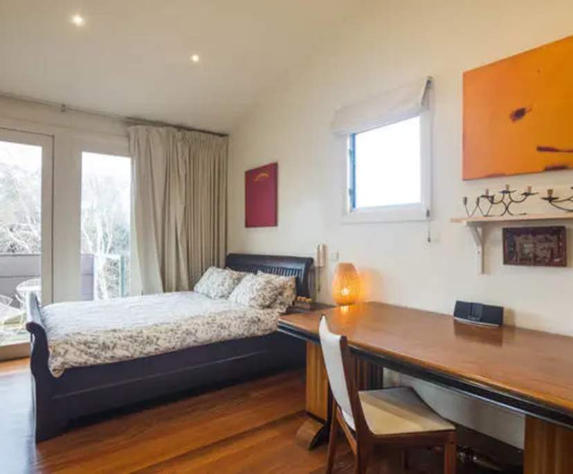 Furnished room with own bathroom
