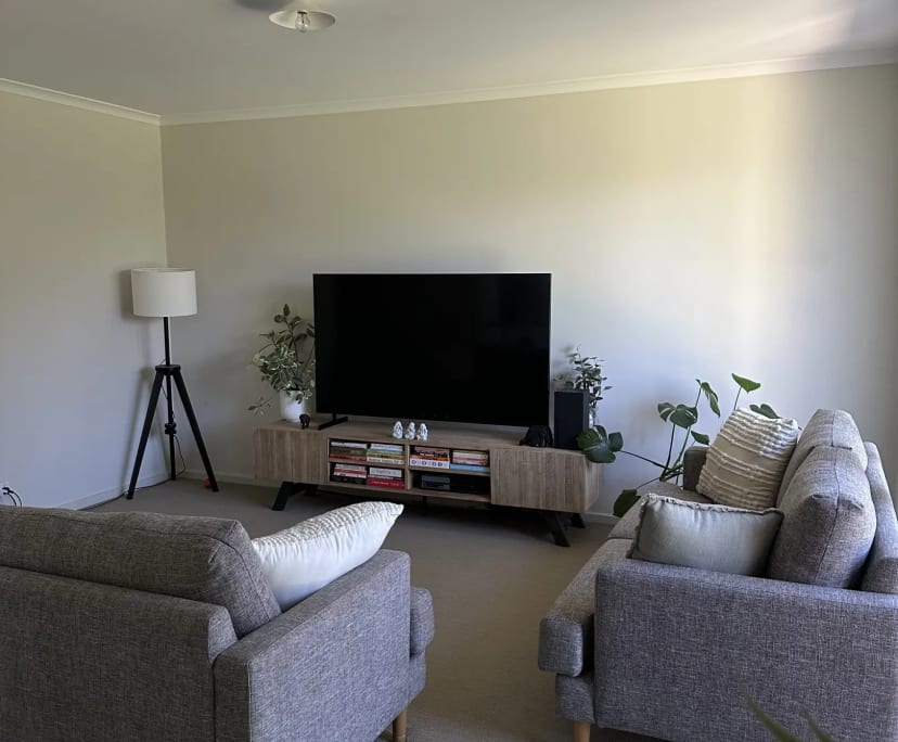 $300, Share-house, 3 bathrooms, Evanston SA 5116