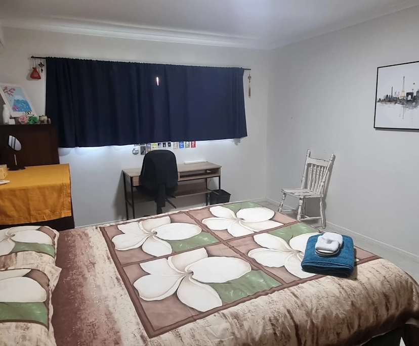 Room in a share house