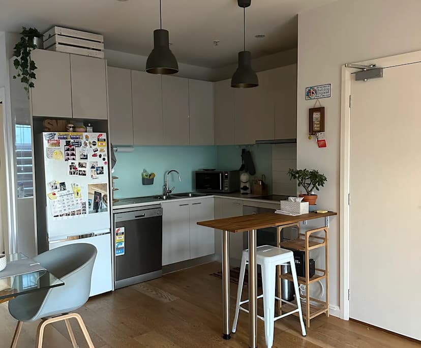 Furnished room with own bathroom