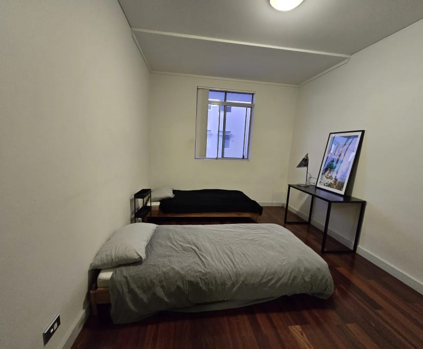 Furnished room in a flatshare