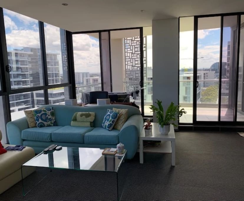 Unfurnished room with own bathroom