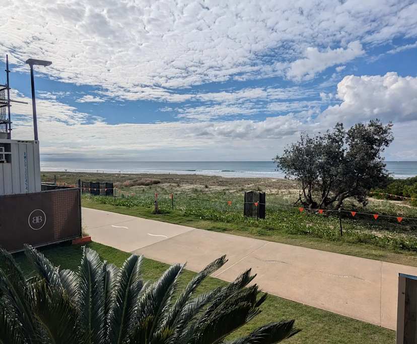 Whole property with 2 rooms for rent