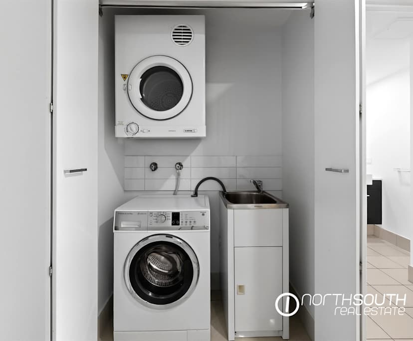 $450-470, Flatshare, 2 rooms, Biggera Waters QLD 4216, Biggera Waters QLD 4216