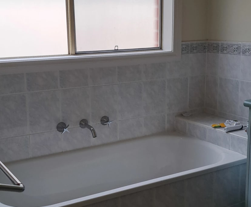 $185, Share-house, 3 bathrooms, Springvale South VIC 3172