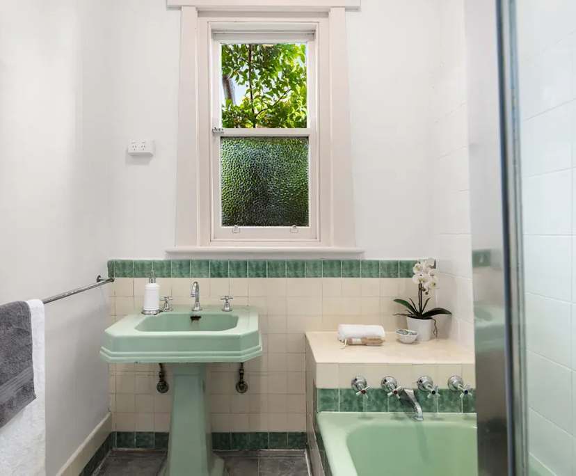 $360, Share-house, 4 bathrooms, Camberwell VIC 3124