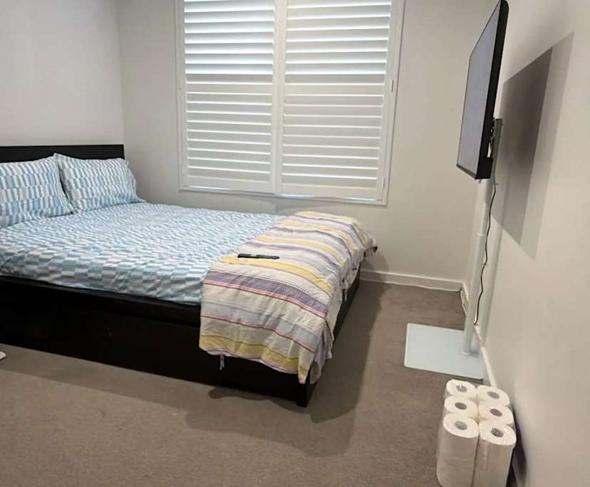 $350, Homestay, 2 bathrooms, Highett VIC 3190