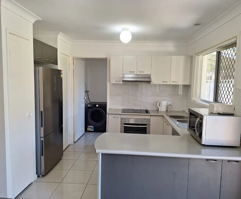 $295, Share-house, 3 bathrooms, Goodna QLD 4300