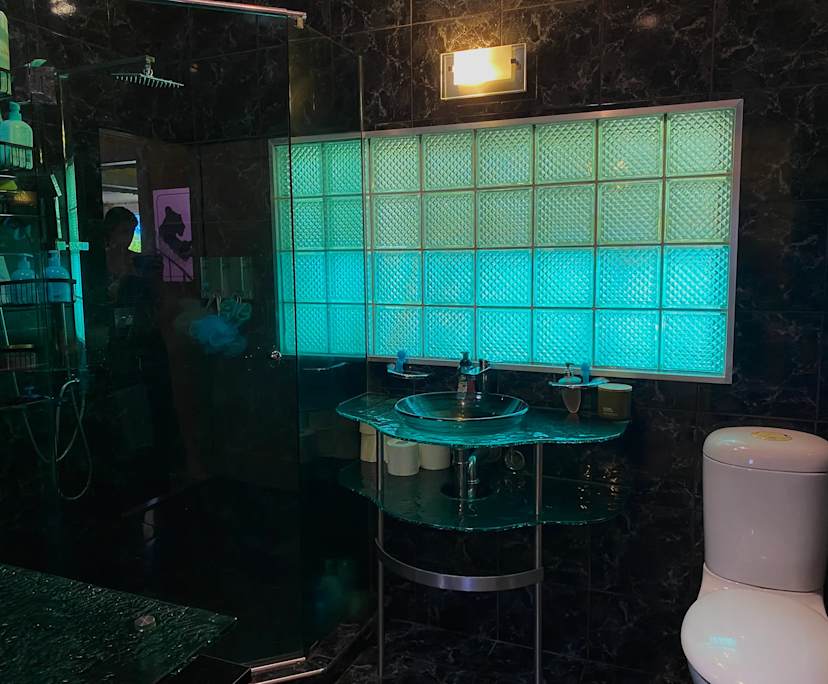 Room in a share house