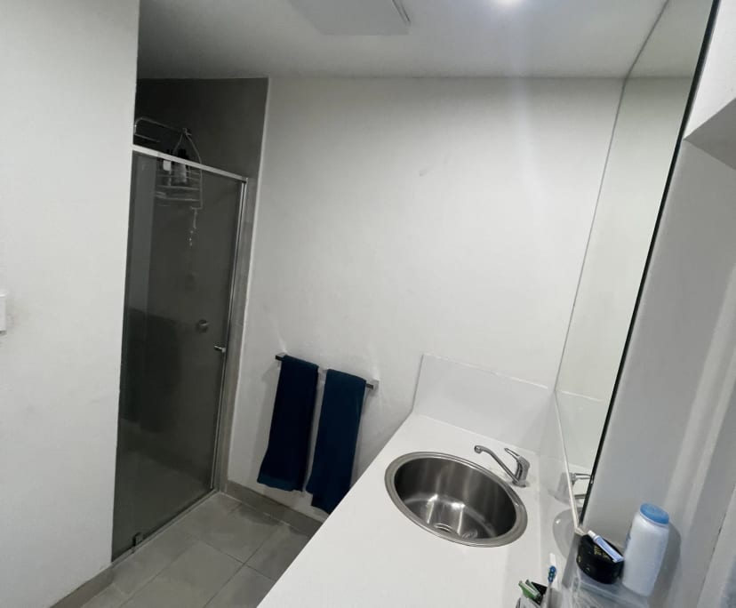 $350, Flatshare, 2 bathrooms, St Kilda VIC 3182