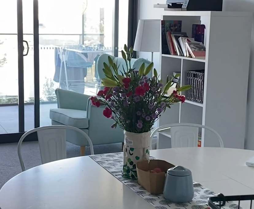 Furnished room in a flatshare