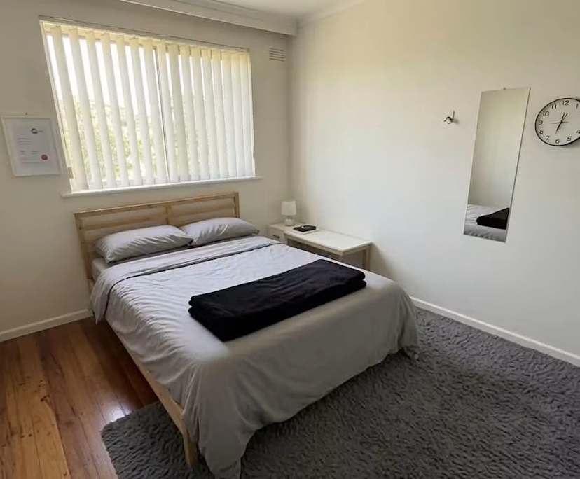 propertyImage