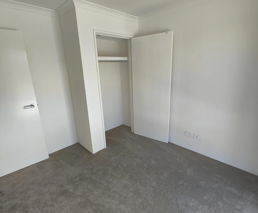 Unfurnished room in a share house