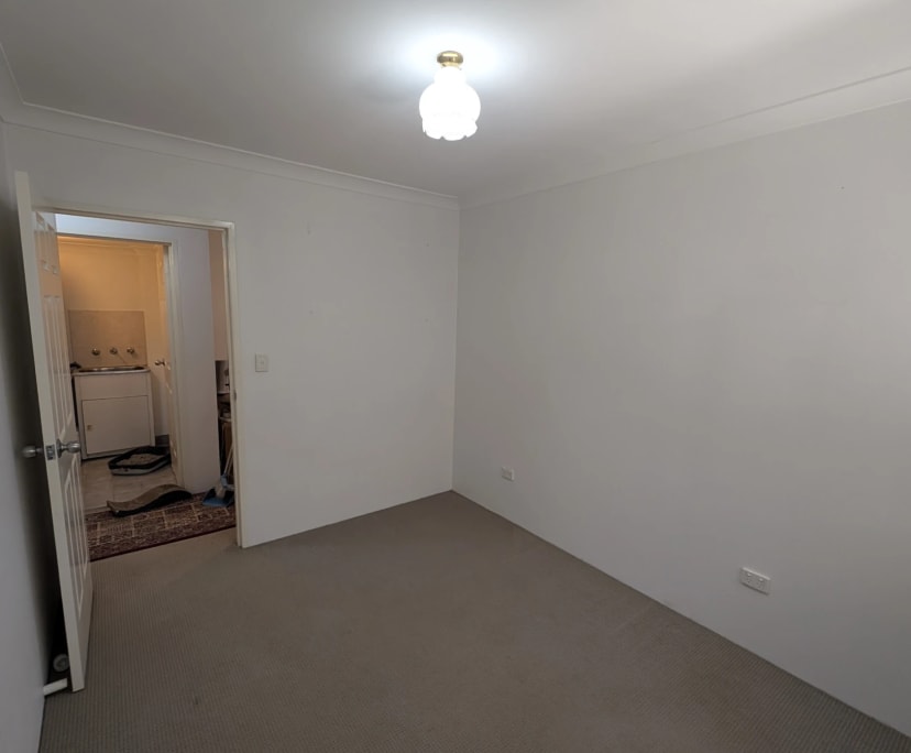 $320, Flatshare, 2 bathrooms, Miranda NSW 2228