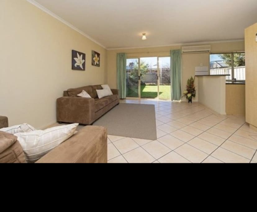 Room for Rent in Dover Gardens, Adelaide 280, Fle...