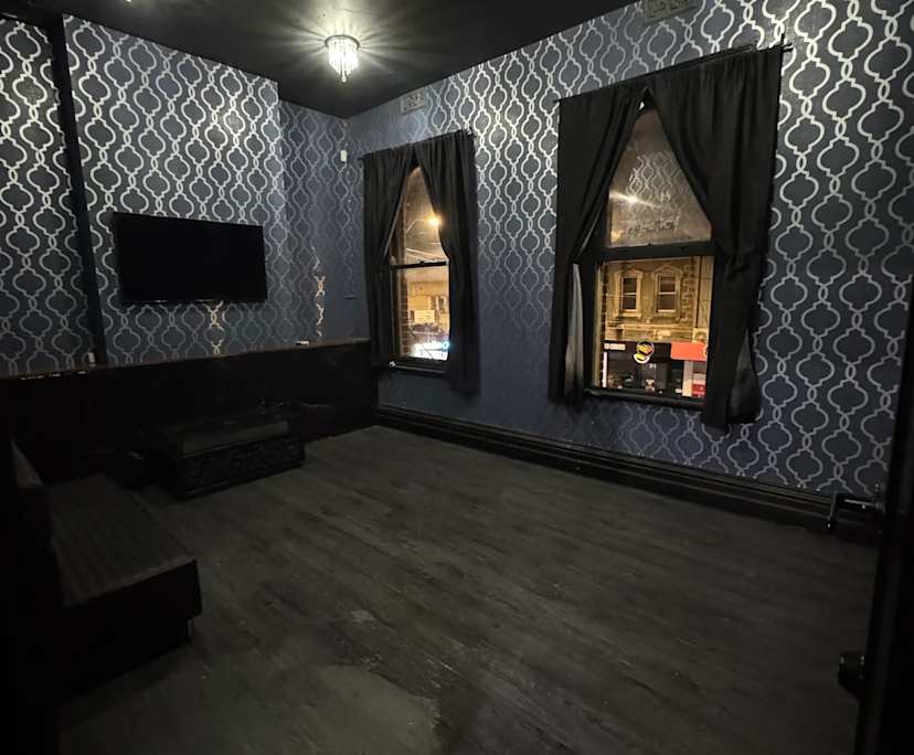propertyImage