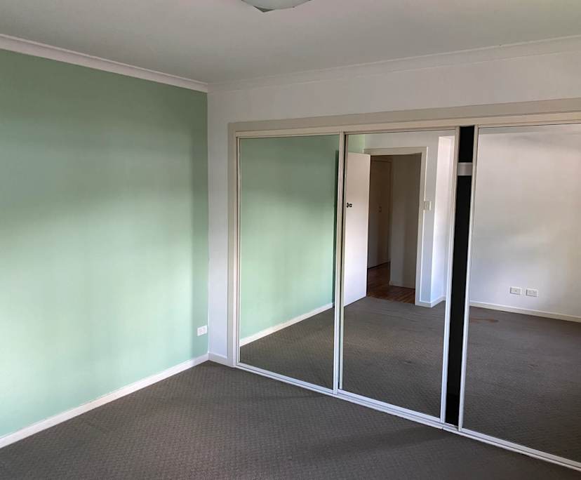 $900, Whole-property, 3 bathrooms, Southport QLD 4215