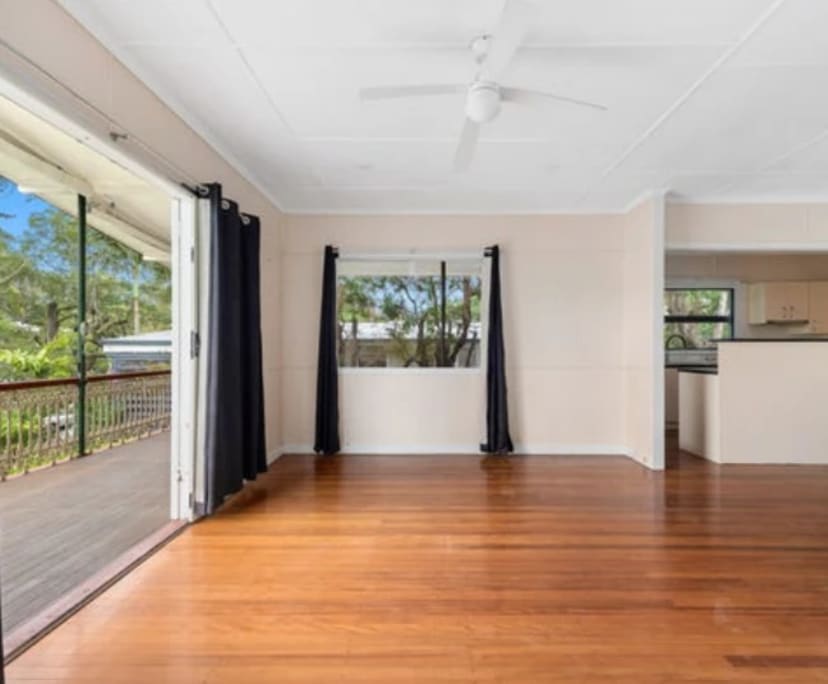 Furnished room in a share house