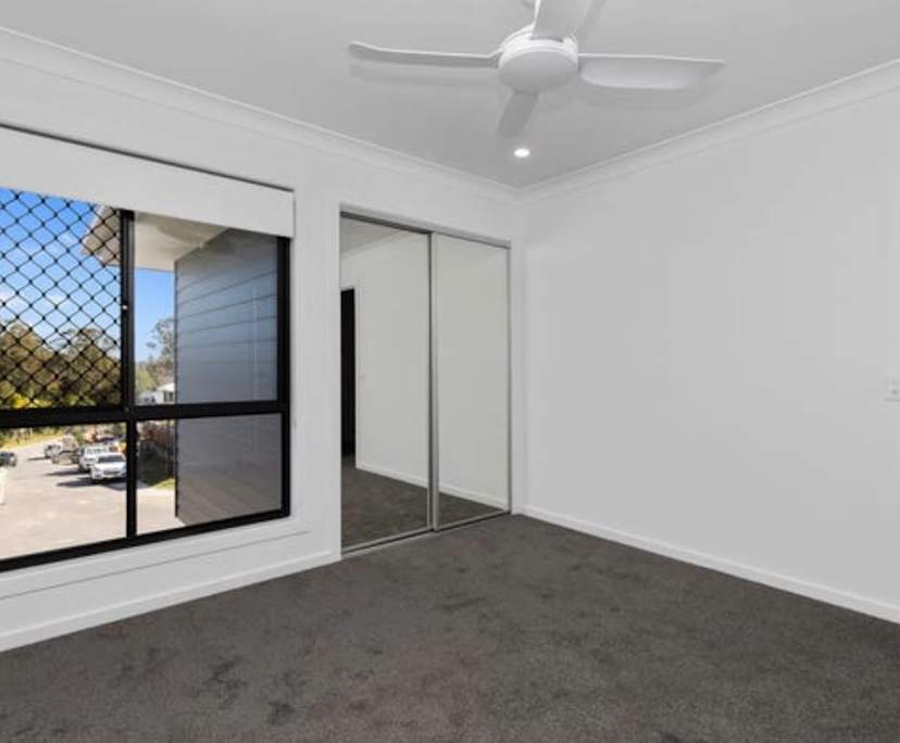 Unfurnished room in a share house