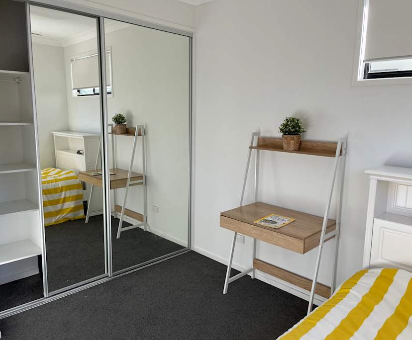 $280, Share-house, 4 bathrooms, Lota QLD 4179