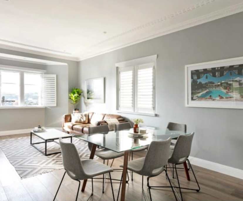 Unfurnished room in a flatshare