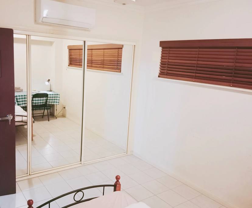 $240, Share-house, 3 bathrooms, Earlville QLD 4870