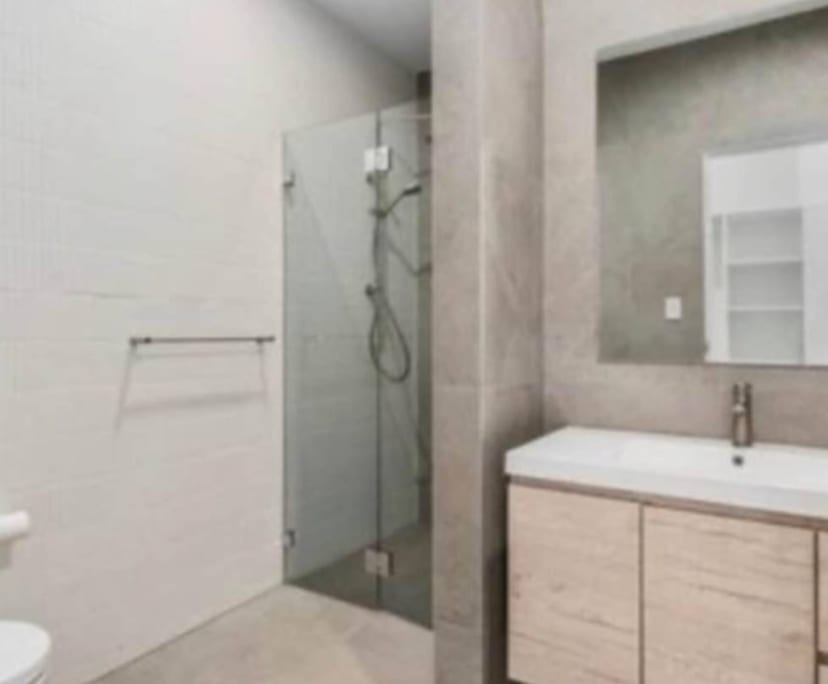 $250, Share-house, 4 bathrooms, Liverpool NSW 2170