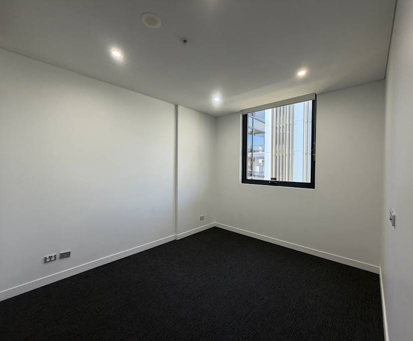 $1,200, Whole-property, 2 bathrooms, Mascot NSW 2020