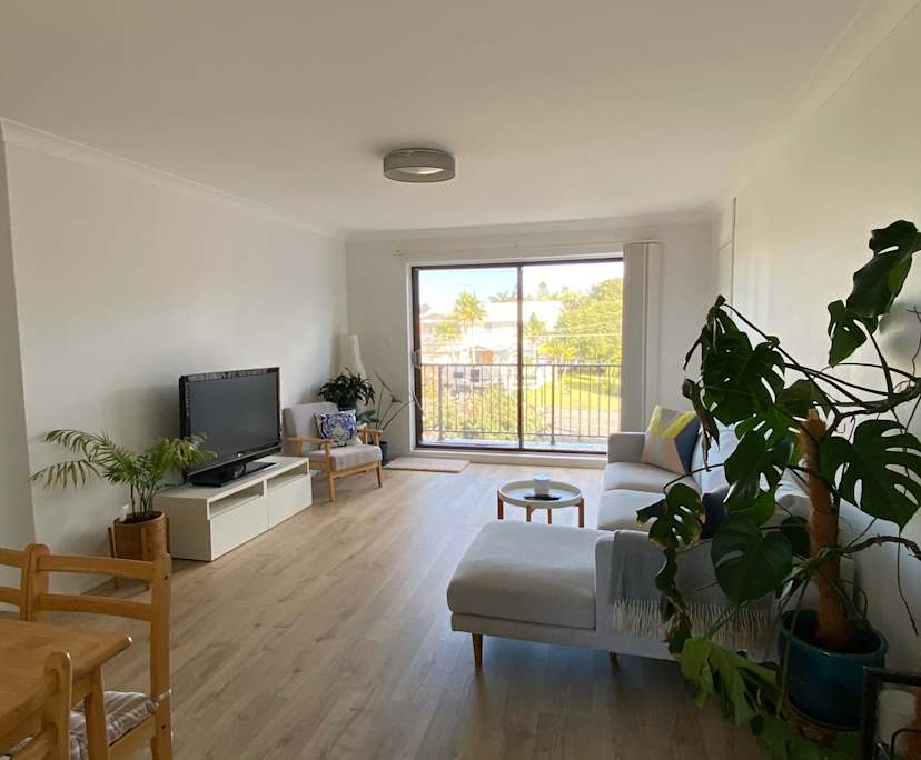 Whole property with 2 rooms for rent