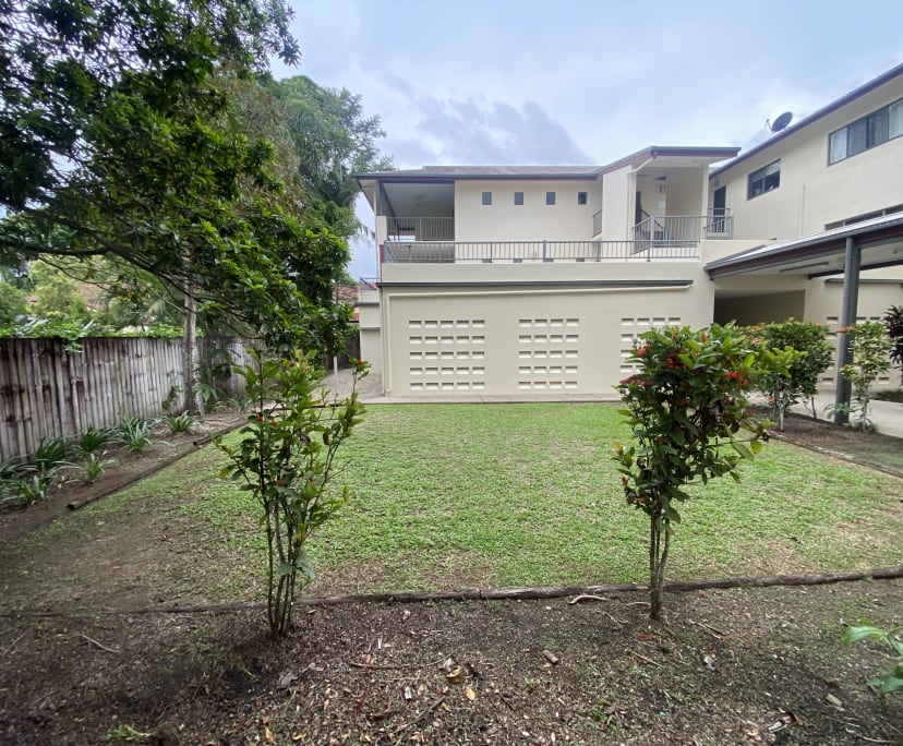 Furnished room with ensuite in a flatshare