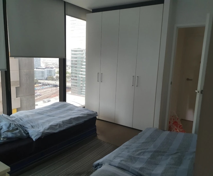 Furnished room in a flatshare