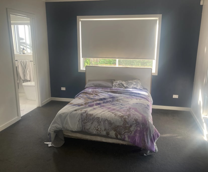 $250, Homestay, 4 bathrooms, South Ripley QLD 4306