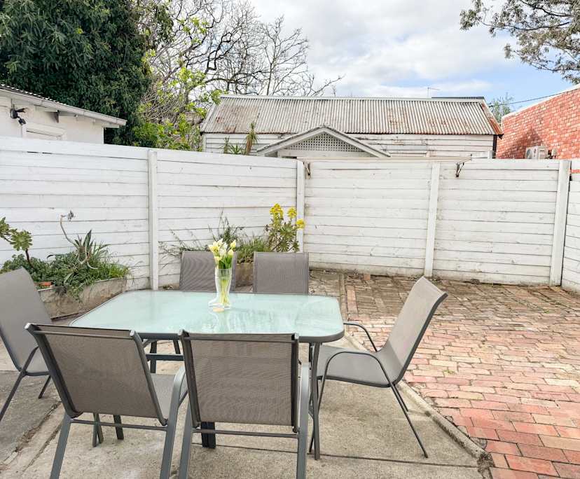 $300, Share-house, 6 bathrooms, Balaclava VIC 3183