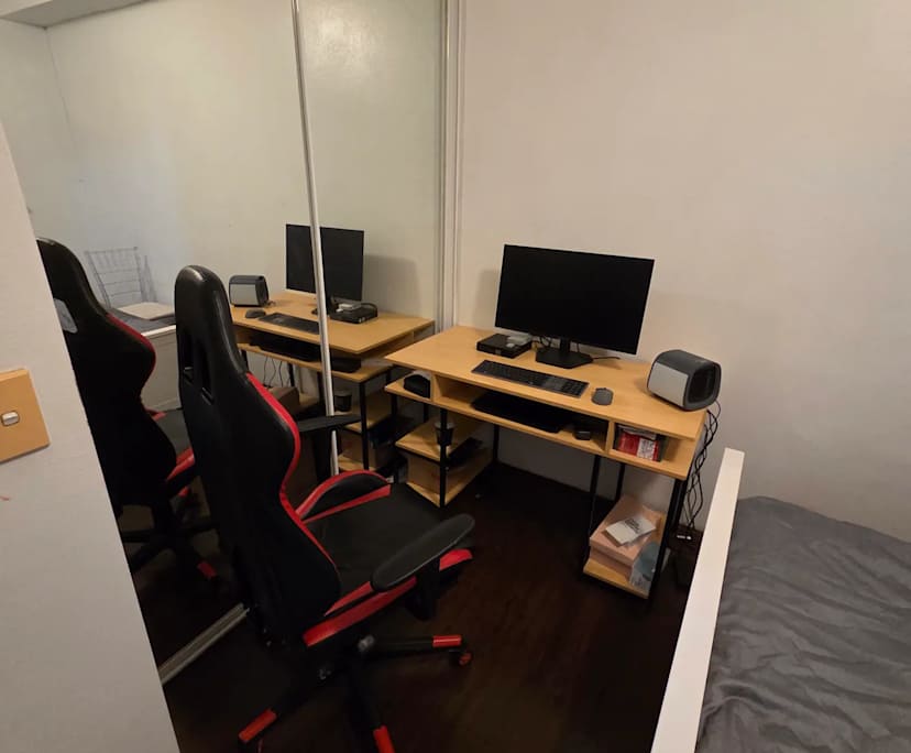 $195, Flatshare, 2 bathrooms, Blacktown NSW 2148