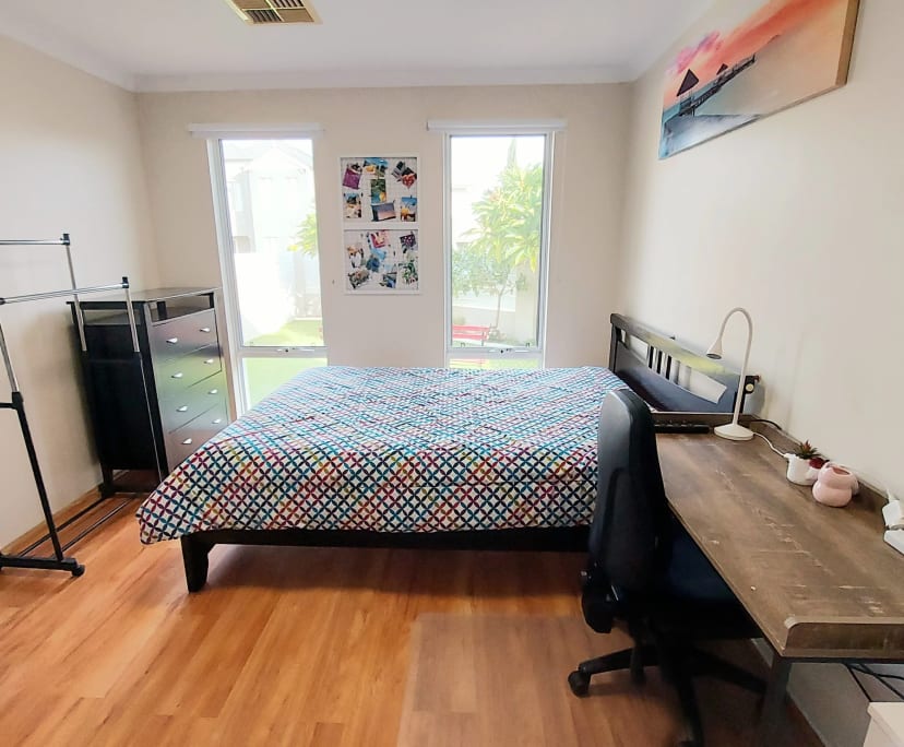 Furnished room in a share house