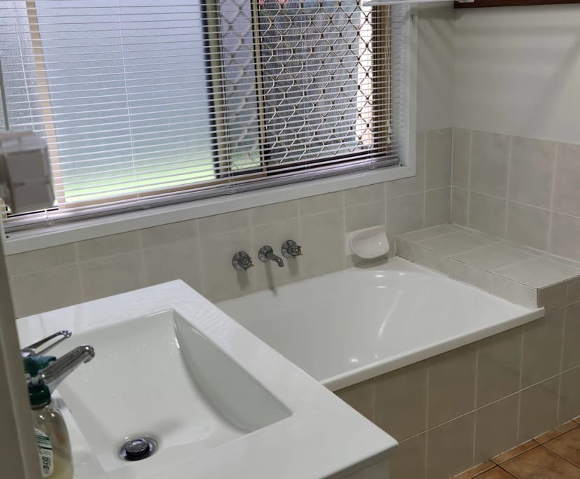 $250, Share-house, 3 bathrooms, Morayfield QLD 4506