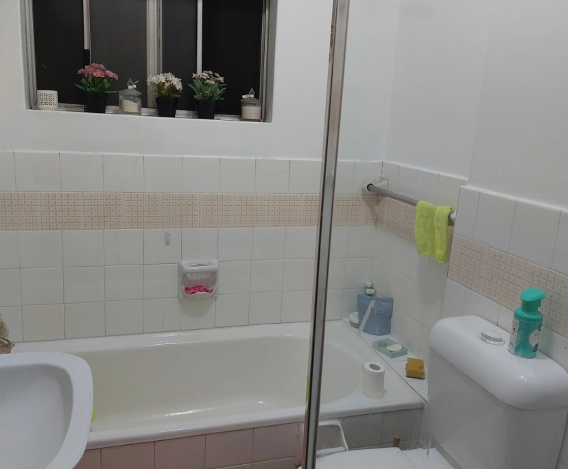 $170, Flatshare, 2 bathrooms, Liverpool NSW 2170