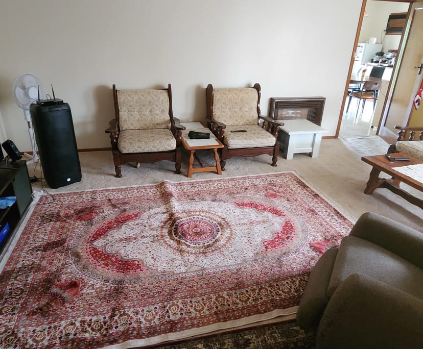 Room in a share house