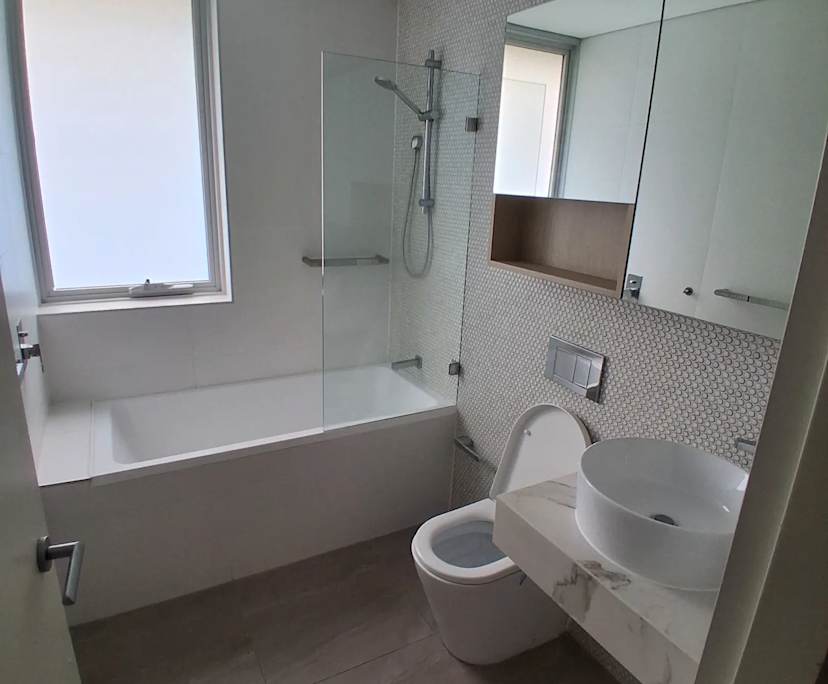 Unfurnished room with own bathroom