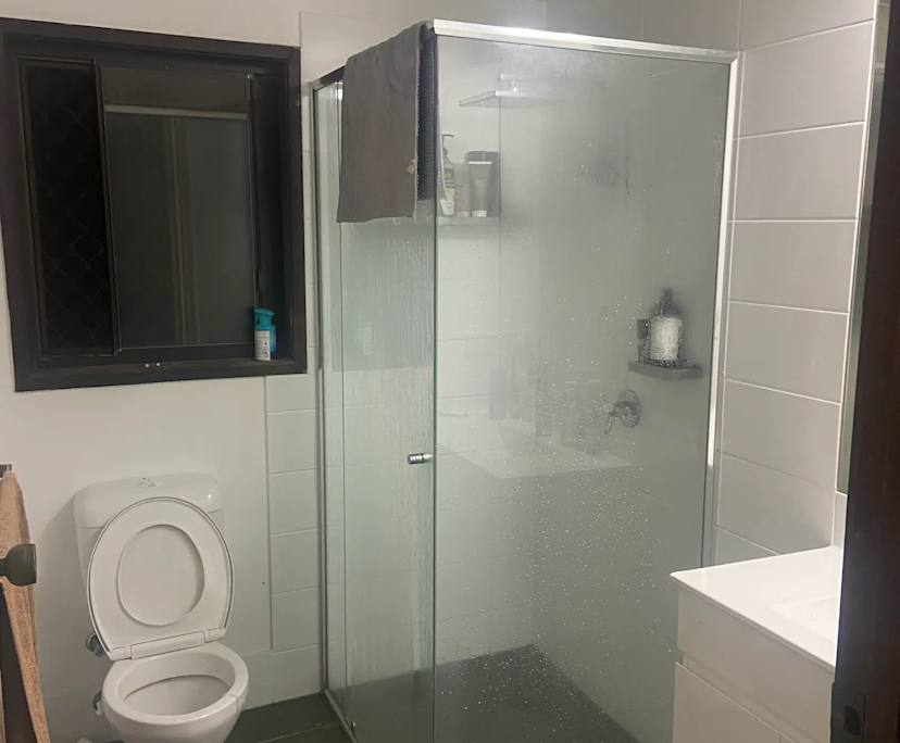 $340, Flatshare, 2 bathrooms, Palm Beach QLD 4221