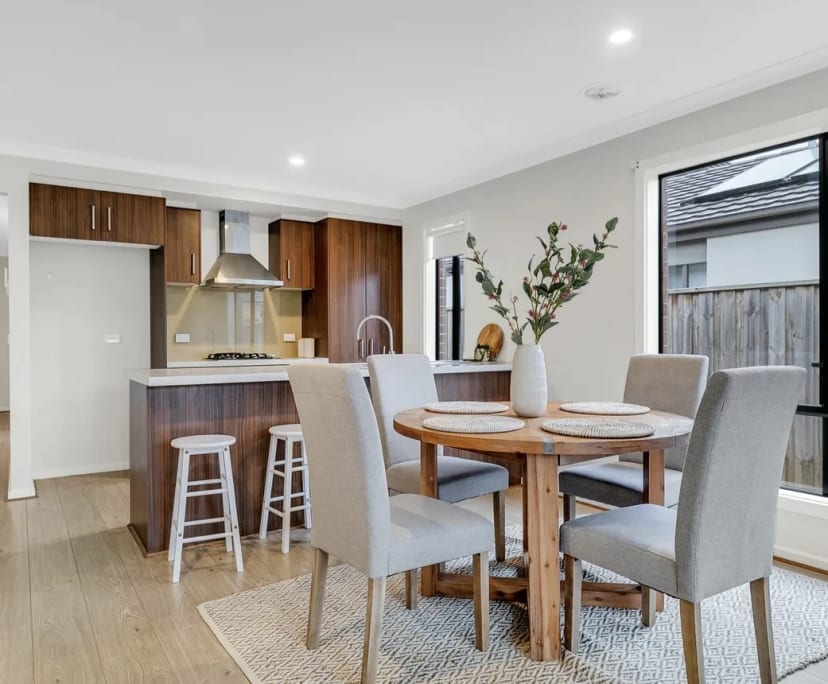 2 Rooms for Rent in Mernda, Melbourne 200, Unfurn...