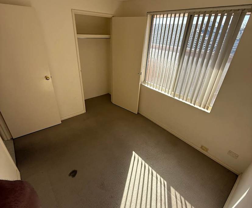 Unfurnished room in a share house