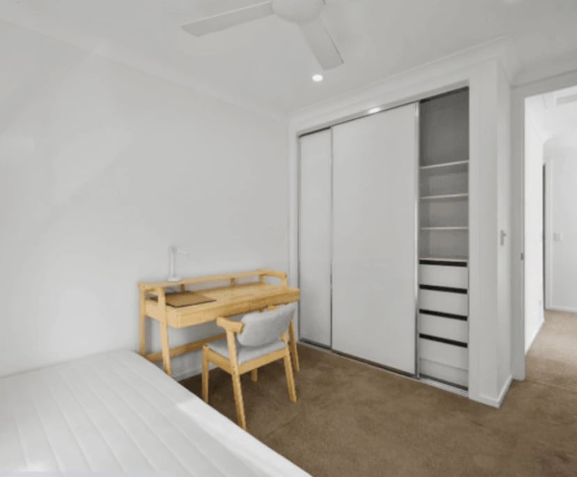 Furnished room with own bathroom