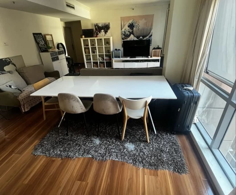 Furnished room with ensuite in a flatshare