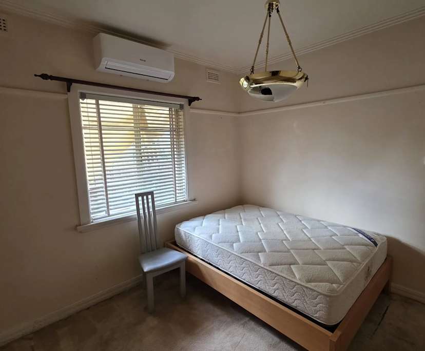 $300, Share-house, 4 bathrooms, Mentone VIC 3194