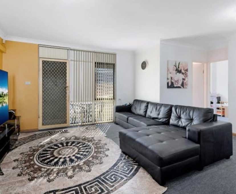 $230, Flatshare, 2 bathrooms, Regents Park NSW 2143
