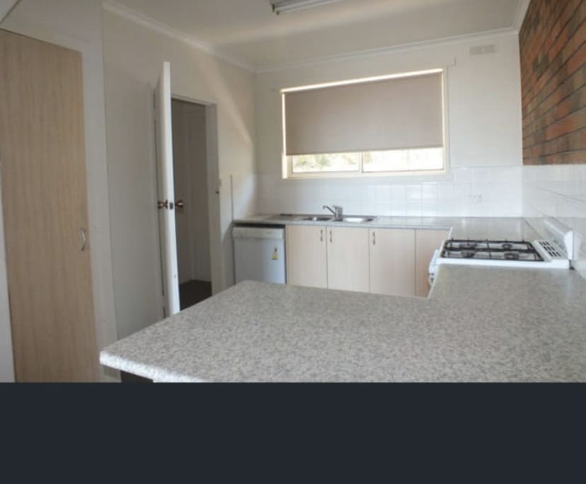 Room for Rent in Ballarat North, VIC 200, Unfurni...