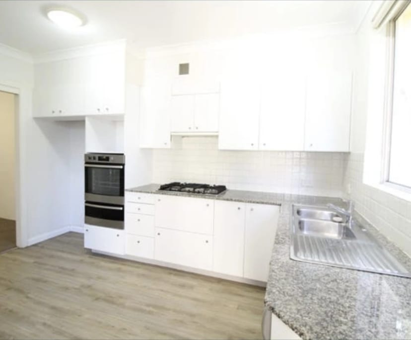 Unfurnished room in a flatshare